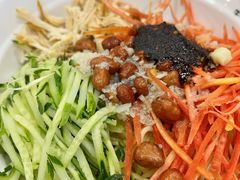 -牛一嘴·兰州牛肉面·大盘鸡(财富中心店)