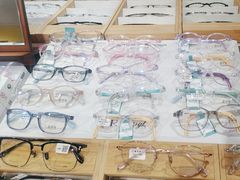 -瑞司视光眼镜·蔡司战略合作眼镜店(新街口店)