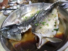 -红旗山庄(圭峰山店)