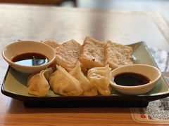 -必胜客(大宁路店)