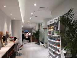大厅-3AM HAIR SALON烫发染发接发