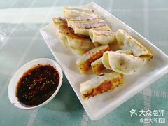 虾肉锅贴-众口斋锅贴(银泰城店)