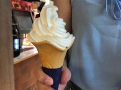华夫甜筒-肯德基(湾畔店)