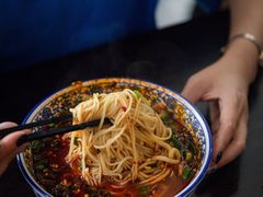 -吾穆勒蓬灰牛肉面·清真(北滨河中路店)