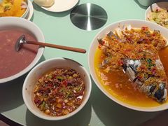 -湘西小馆(滨河路店)