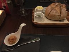 -恰餐厅及酒吧 CHAR Bar & Grill (北京丽都皇冠假日店)
