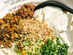 -蜗牛的家旅行主题云南菜餐厅.小酒馆(护国寺店)