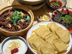 -叁煨蹄花·下饭盐帮菜(人民广场店)