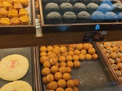 -昆明冠生园·鲜花饼·面包蛋糕(老街店)