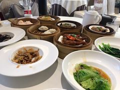 -万龙洲海鲜(大兴绿地缤纷城店)