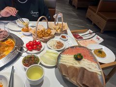 -左庭右院鲜牛肉火锅(环球港店)