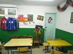 大堂-做了不起的80后