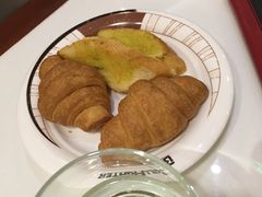 面包-斗牛士牛排餐厅(嘉里汇店)