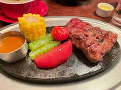 -食间牛排(重庆路万达店)
