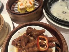 -广州中心皇冠假日酒店·百粤楼