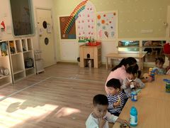 -黄浦乐烁龙鱼宝贝托育园(海潮路校区)