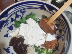 -蜗牛小馆醉乡民谣云南菜(惠新西里店)