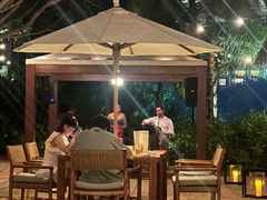 -三亚艾迪逊酒店·海滩烧烤 BARBACOA·现场乐队·浪漫晚餐·烧烤海鲜
