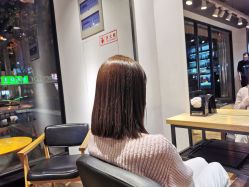 -曼都发型
