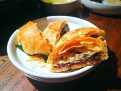 玫瑰鲜花饼-云海肴·汽锅鸡·云南菜(美罗城店)