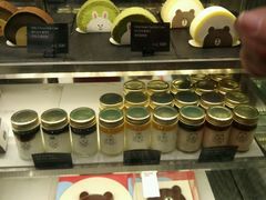 -LINE FRIENDS Garosu-gil Flagship Store