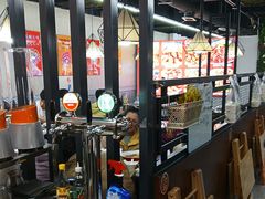 -虾女王·龙虾·烧烤(龙江店)