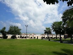 -三亚湾海居铂尔曼度假酒店