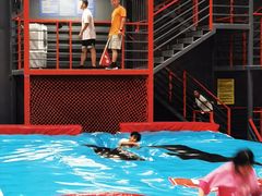 -极限PLAY运动娱乐新世界·团建派对潮玩休闲馆·室内蹦极高空游乐园