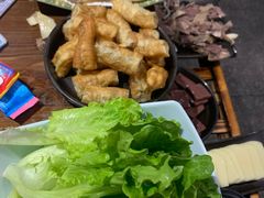 -乡土黄·鲜牛肉火锅·小龙虾(兴业街店)