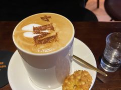 -M4·酒吧·威士忌·咖啡