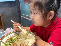-亚皆老街南宁老友粉·米粉(印象城店)