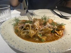 -LESCEDARS  Bistro香柏树(外滩店)