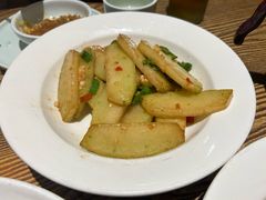 -佬湘楼·27年湘菜(天河都市广场店)