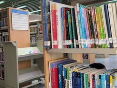 -南山图书馆(常兴路店)