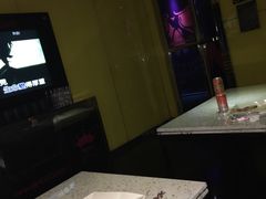 -百威KTV(恒福路店)