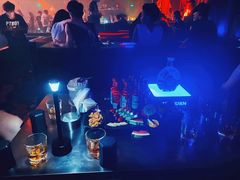 -简奥斯汀·赫本酒吧