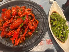 -肥肥虾庄·金牌油焖大虾(杨园滨江时代walk店)