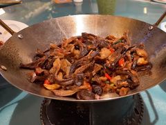 -呷湘厨·鱼汤捞饭·剁椒鱼头·辣椒炒肉(国家会展中心店)