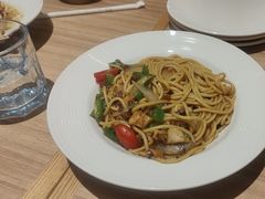 -必胜客(WOW昙华林店)