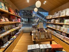 -百新书局(尚悦湾店)