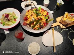 -辣尚瘾·烤鱼·新川菜(牡丹园直营店)