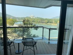 -上海佘山世茂艾美酒店