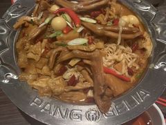 -胖哥俩肉蟹煲(湖滨银泰in77店)