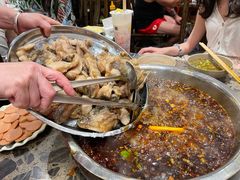 -肖肖酸萝卜鱼火锅(总店)