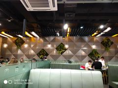 -圣罗巴甄选自助(麦凯乐店)