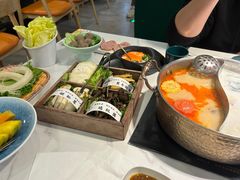 -椰子湾·海南火锅·糟粕醋·椰子鸡(正大广场店)