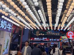 -八一好吃街·高品美食广场