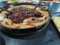 -铜元老码头鳝鱼火锅