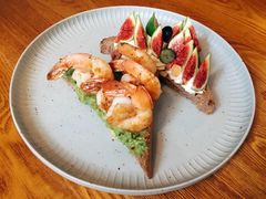 鲜虾牛油果无花果-AFS Cafe & Canteen(闽江二路店)