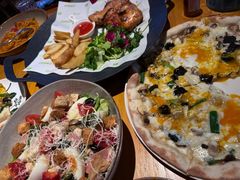 -JINNS锦时 steak&pizza(浸信会礼拜堂旧址店)